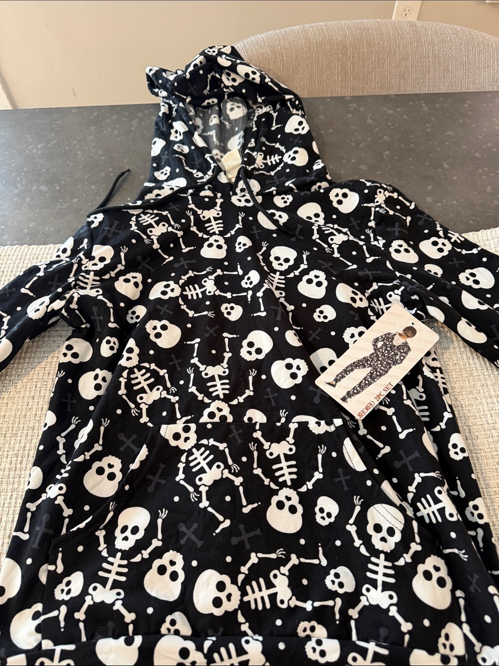 Women’s Black Skeleton pajama set size small